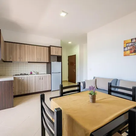 Soleluna Hotel Sarandë